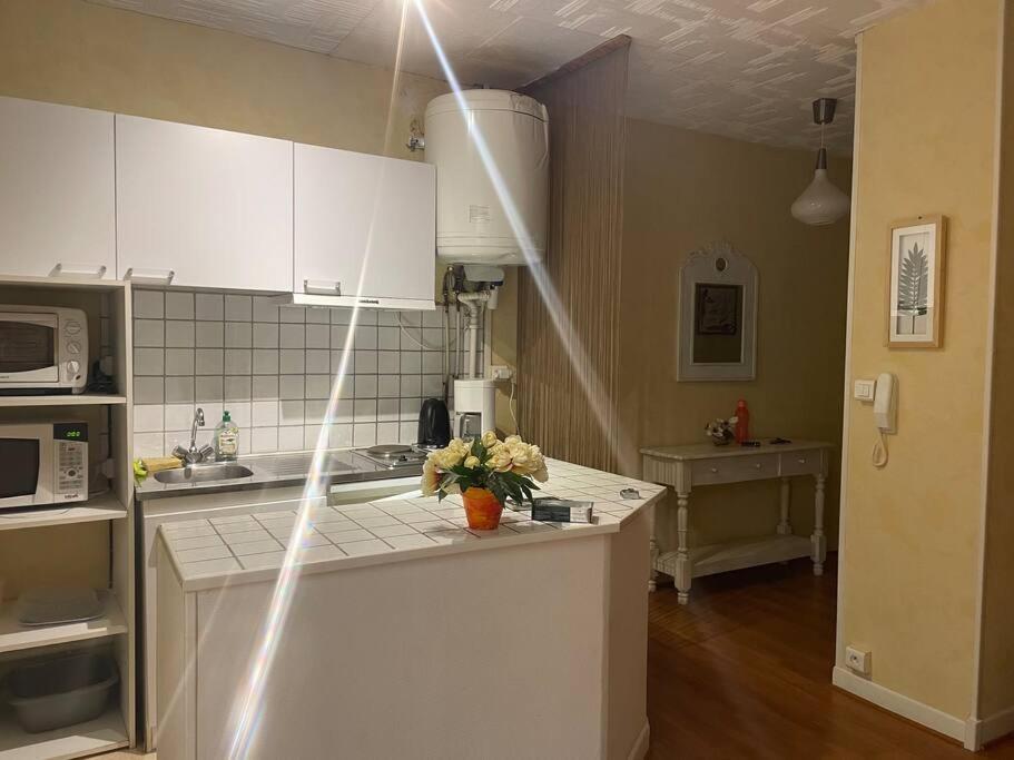 Studio N•2 Avec Patio En Plein Coeur De La Ville Bagnères-de-Bigorre Extérieur photo